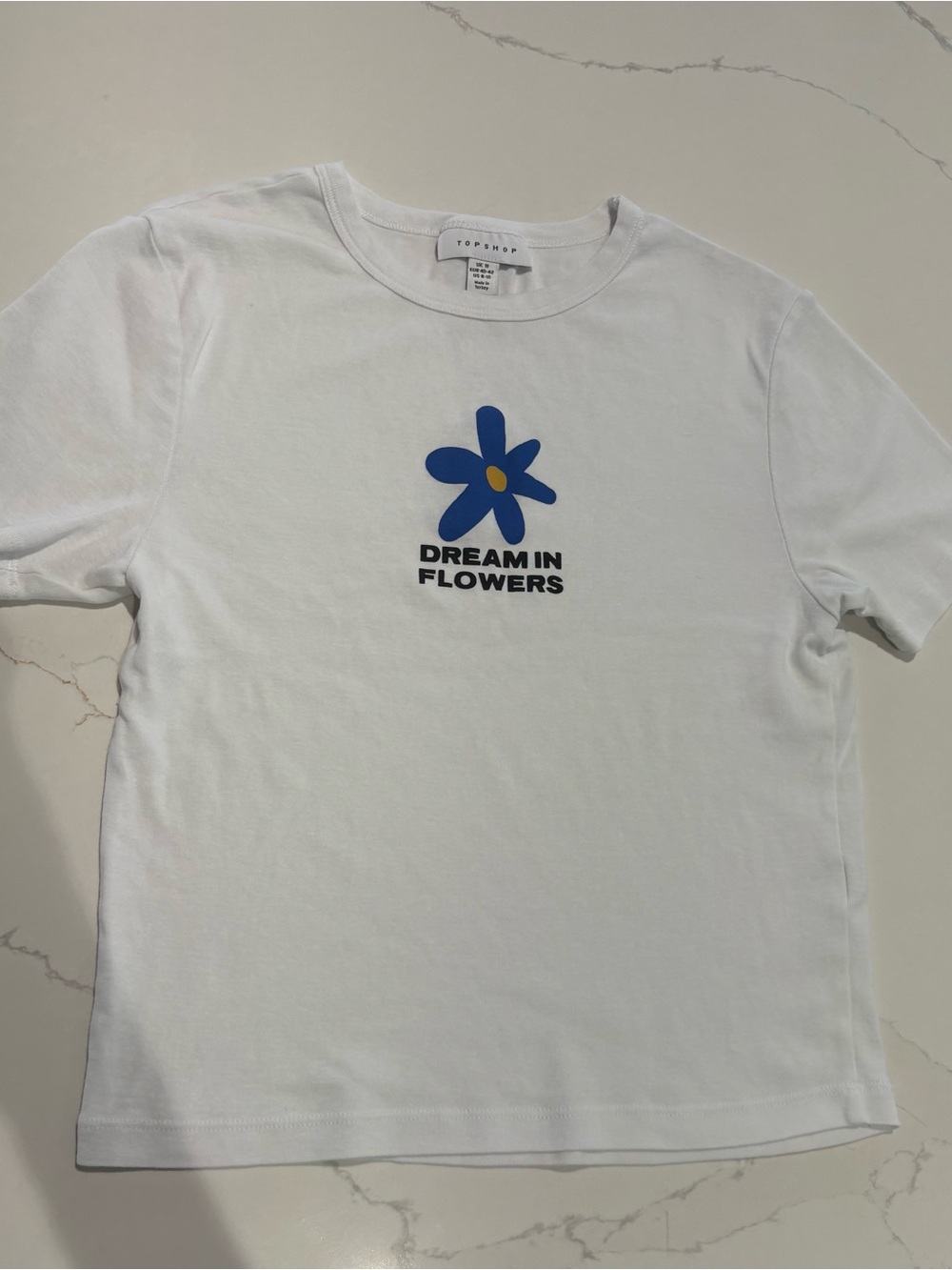 Topshop “Dream in Flowers” White Graphic T-Shirt – Size M